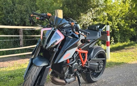 Gebrauchtmotorrad KTM 1290 Super Duke R - Bild 3