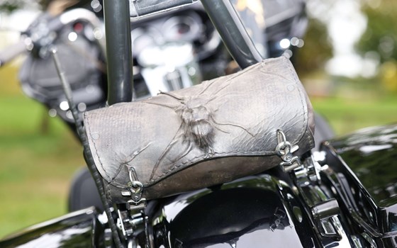 Gebrauchtmotorrad Harley-Davidson Road Glide FLTRX - Bild 10