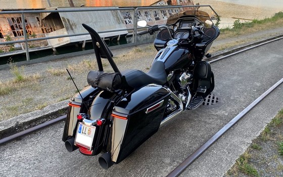 Gebrauchtmotorrad Harley-Davidson Road Glide FLTRX - Bild 23