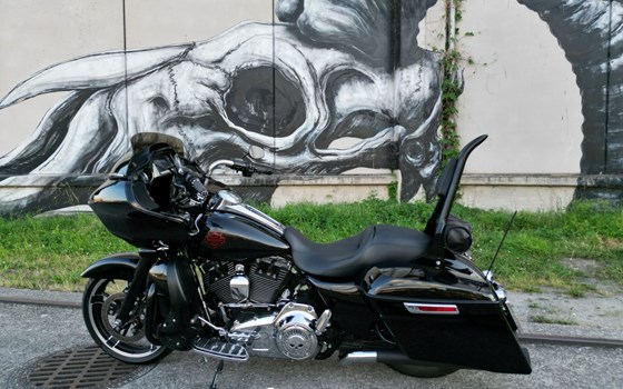 Gebrauchtmotorrad Harley-Davidson Road Glide FLTRX - Bild 28