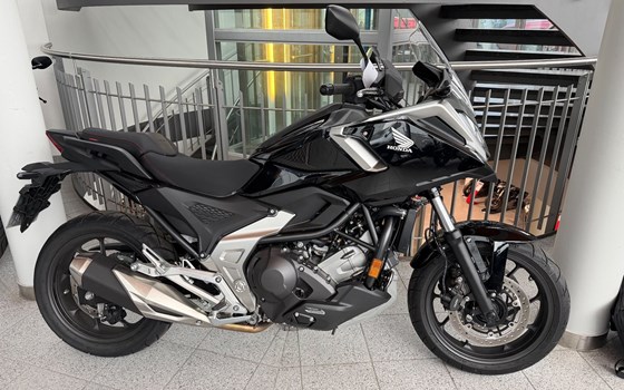 Gebrauchtmotorrad Honda NC750X DCT - Bild 1