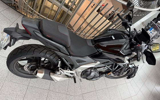 Gebrauchtmotorrad Honda NC750X DCT - Bild 9