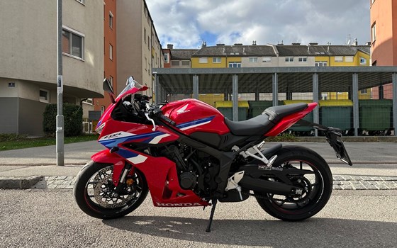 Gebrauchtmotorrad Honda CBR650R - Bild 2