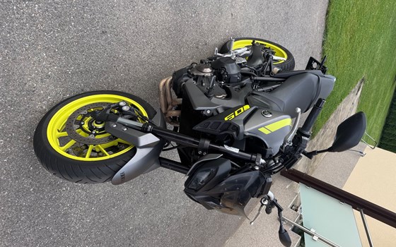 Gebrauchtmotorrad Yamaha MT-09 - Bild 8