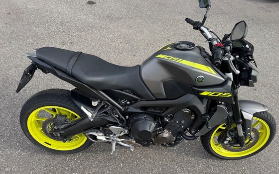 Gebrauchtmotorrad Yamaha MT-09 - Bild 9