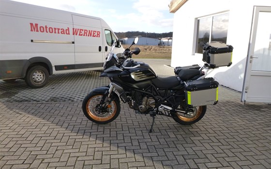 Neufahrzeug QJ Motor SRT 700 SX - Bild 1