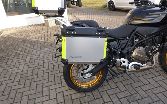 Neufahrzeug QJ Motor SRT 700 SX - Bild 6