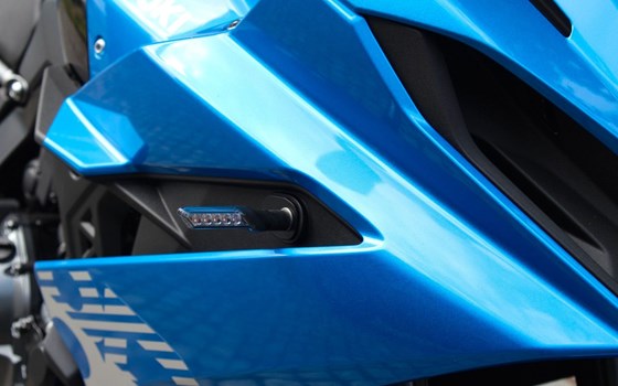 Neufahrzeug Suzuki GSX-8R - Bild 15