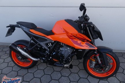 KTM 990 Duke