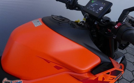 Gebrauchtmotorrad KTM 990 Duke - Bild 4