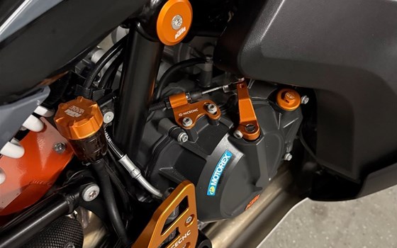 Gebrauchtmotorrad KTM 890 Adventure - Bild 13