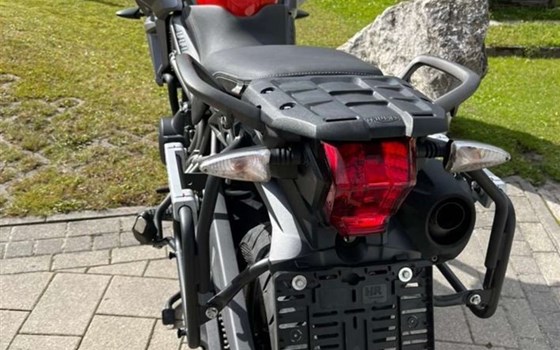 Gebrauchtmotorrad Triumph Tiger 800 XRT - Bild 2