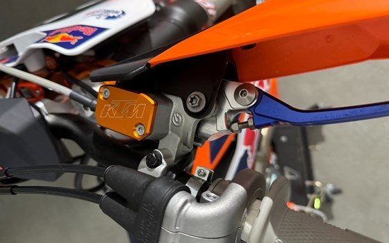 Gebrauchtmotorrad KTM 450 SX-F Factory Edition - Bild 15