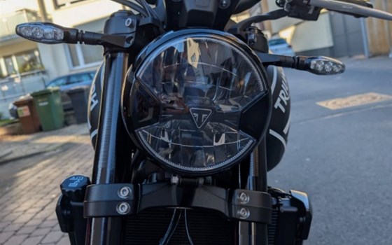 Gebrauchtmotorrad Triumph Trident 660 - Bild 3