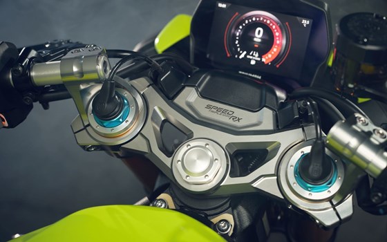 Neufahrzeug Triumph Speed Triple 1200 RX - Bild 13