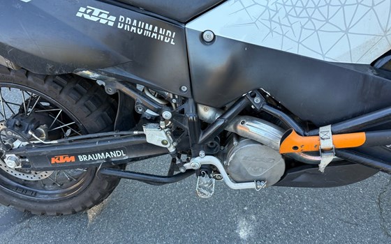 Gebrauchtmotorrad KTM 990 Adventure - Bild 4
