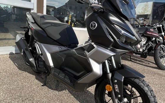 Neufahrzeug Voge SR1 ADV 125 ABS TCS - Bild 7