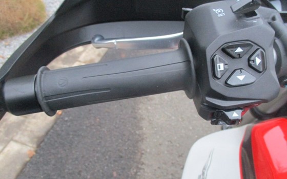 Neufahrzeug Moto Guzzi V85 TT - Bild 11