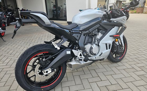 Neufahrzeug CFMOTO 675SR-R - Bild 16