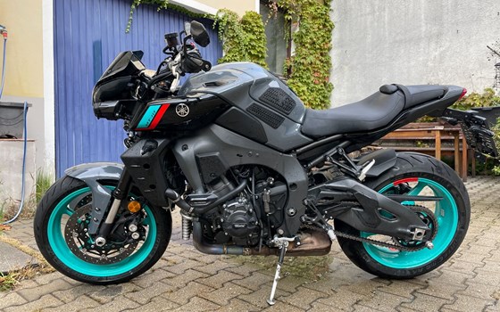 Gebrauchtmotorrad Yamaha MT-10 - Bild 3