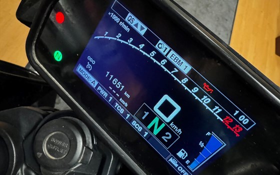 Gebrauchtmotorrad Yamaha MT-10 - Bild 6