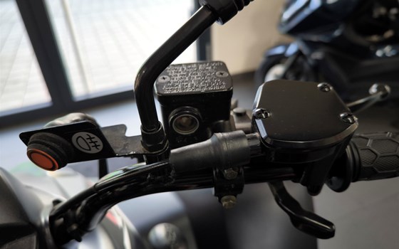 Gebrauchtmotorrad Kymco Maxxer 300 T Offroad - Bild 10