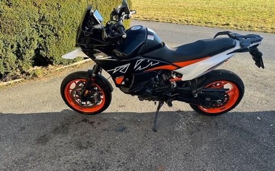 Gebrauchtmotorrad KTM 890 SMT - Bild 1