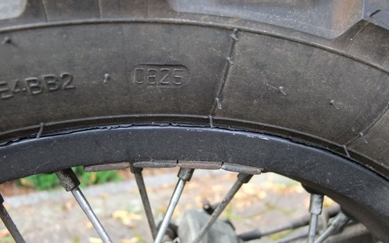 Gebrauchtmotorrad KTM 640 LC4 Adventure - Bild 10