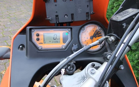 Gebrauchtmotorrad KTM 640 LC4 Adventure - Bild 7