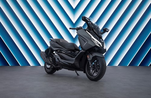 Neumotorrad Honda Forza 125