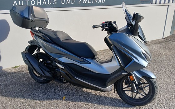 Gebrauchtmotorrad Honda Forza 350 - Bild 2
