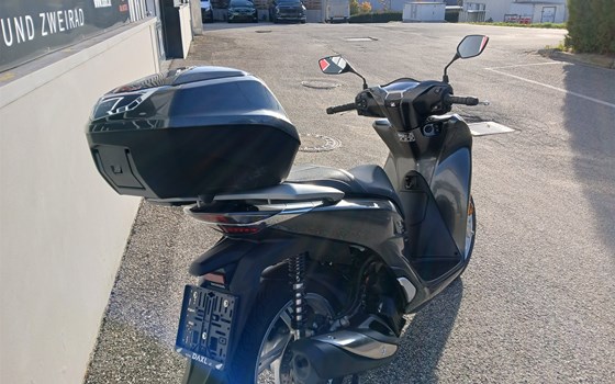 Gebrauchtmotorrad Honda SH150i - Bild 5