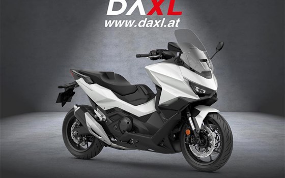 Neufahrzeug Honda Forza 750 - Bild 1