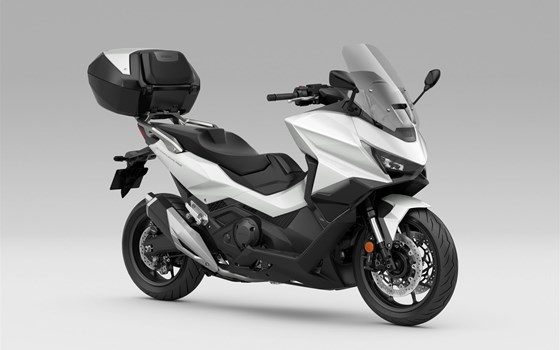 Neufahrzeug Honda Forza 750 - Bild 15