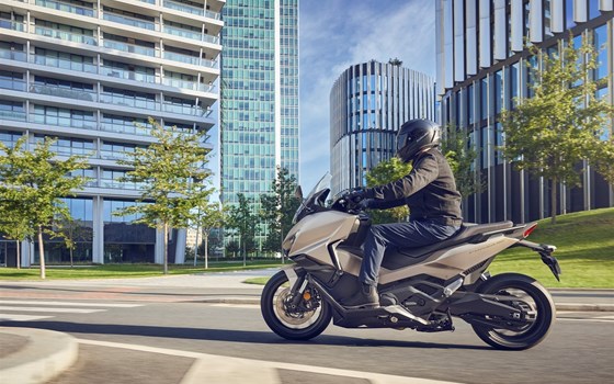 Neufahrzeug Honda Forza 750 - Bild 4