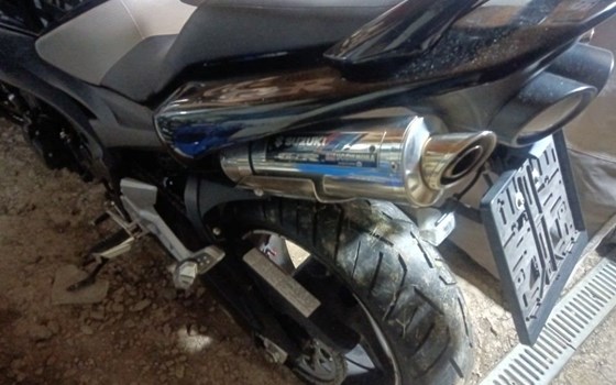 Gebrauchtmotorrad Suzuki GSR 600 - Bild 2