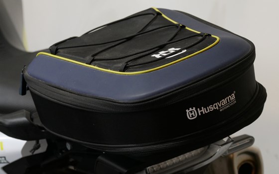 Gebrauchtmotorrad Husqvarna Norden 901 - Bild 14