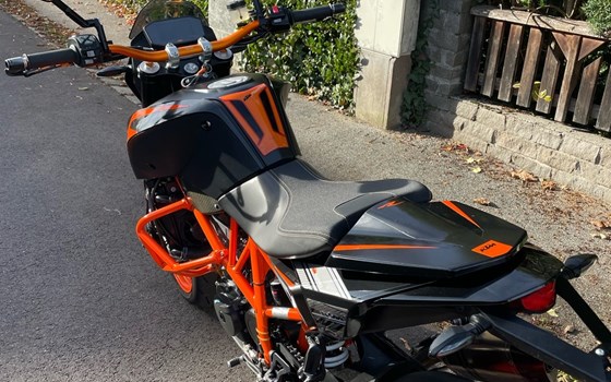 Gebrauchtmotorrad KTM 690 Duke R - Bild 2
