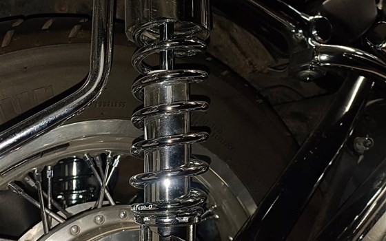 Gebrauchtmotorrad Suzuki Intruder VS 800 - Bild 11