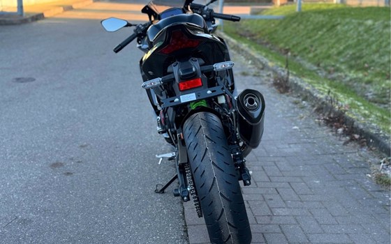 Neufahrzeug Kawasaki Ninja ZX-4RR - Bild 11