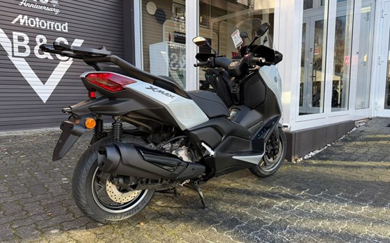 Gebrauchtmotorrad Yamaha XMAX 300 Tech MAX+ - Bild 3