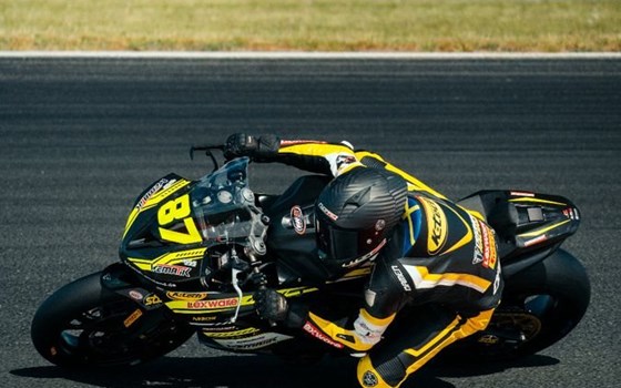 Gebrauchtmotorrad Triumph Daytona 660 - Bild 2