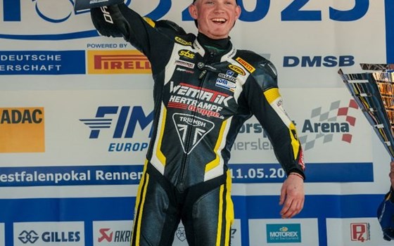 Gebrauchtmotorrad Triumph Daytona 660 - Bild 5