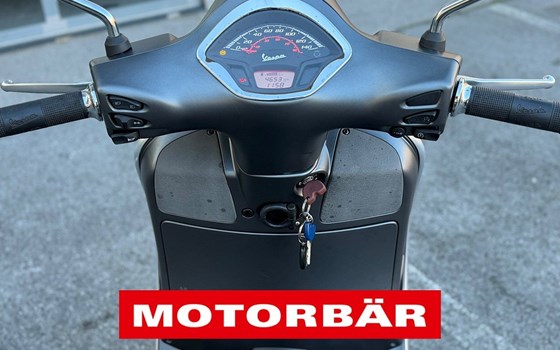 Gebrauchtmotorrad Vespa GTS 125 Super Sport - Bild 5
