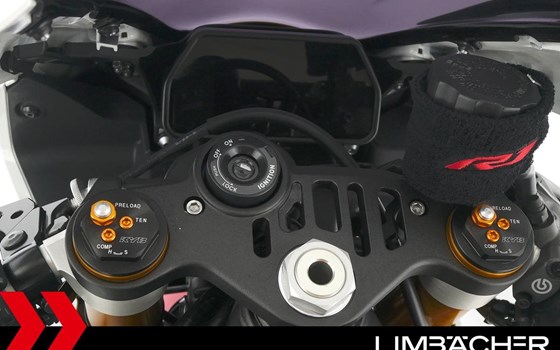 Gebrauchtmotorrad Yamaha R1 World GP 60th Anniversary - Bild 25