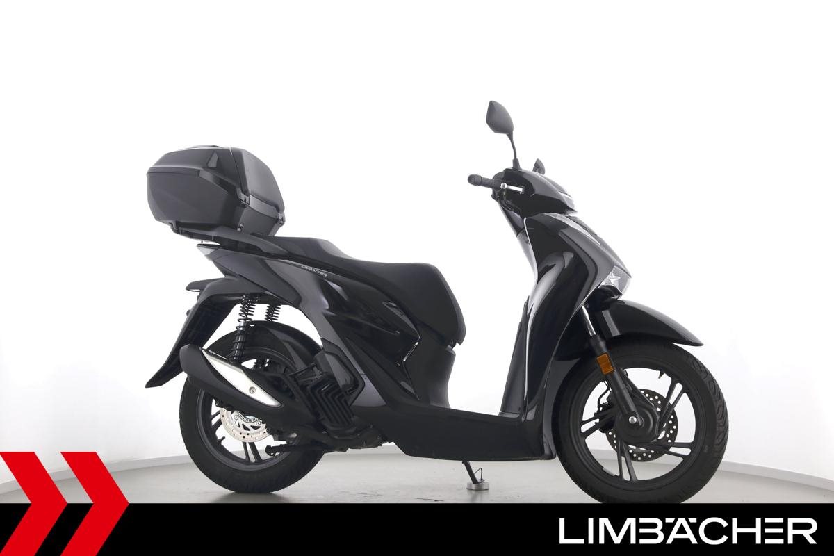 Honda SH125i - 1. HAND, TOPCASE