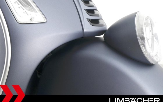 Gebrauchtmotorrad Vespa GTV 300 Special Edition Sei Giorni Euro4 - Bild 20