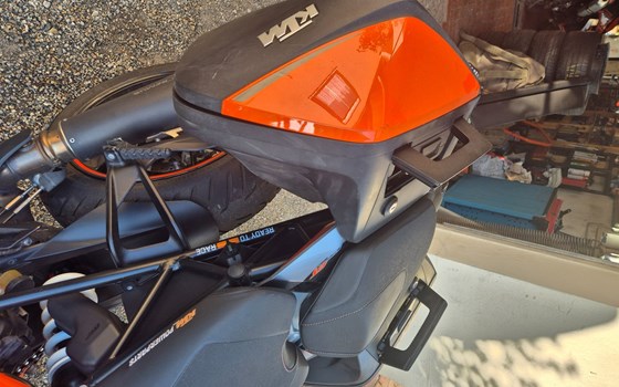 Gebrauchtmotorrad KTM 1290 Super Duke GT - Bild 11