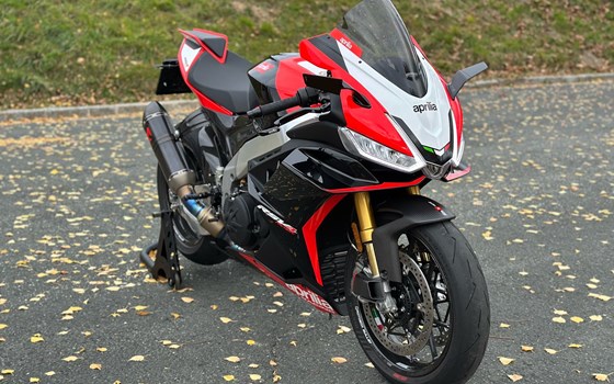 Gebrauchtmotorrad Aprilia RSV4 1100 Factory - Bild 11