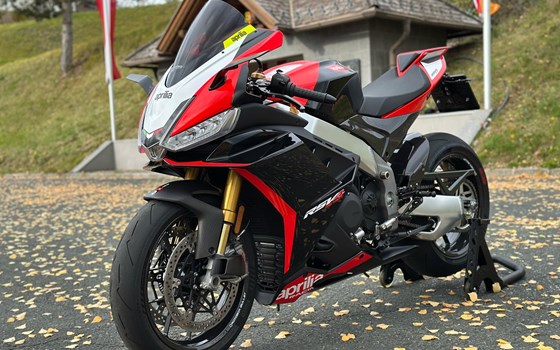 Gebrauchtmotorrad Aprilia RSV4 1100 Factory - Bild 8